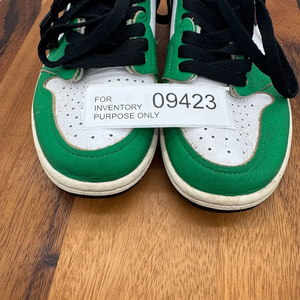 Nike Air Jordan 1 High Lucky Green Womens 7 Basketball Athletic Sneakers‎